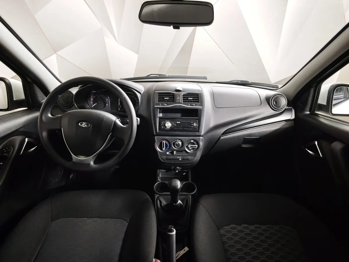 ВАЗ (Lada) Granta 1.6 MT 8кл (87 л.с.) Белый в АВИЛОН. Слайд №14