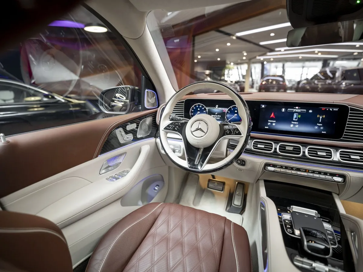 Mercedes-Benz GLS 600 9G-Tronic 4Matic (557 л.с.) Черный в АВИЛОН. Слайд №10