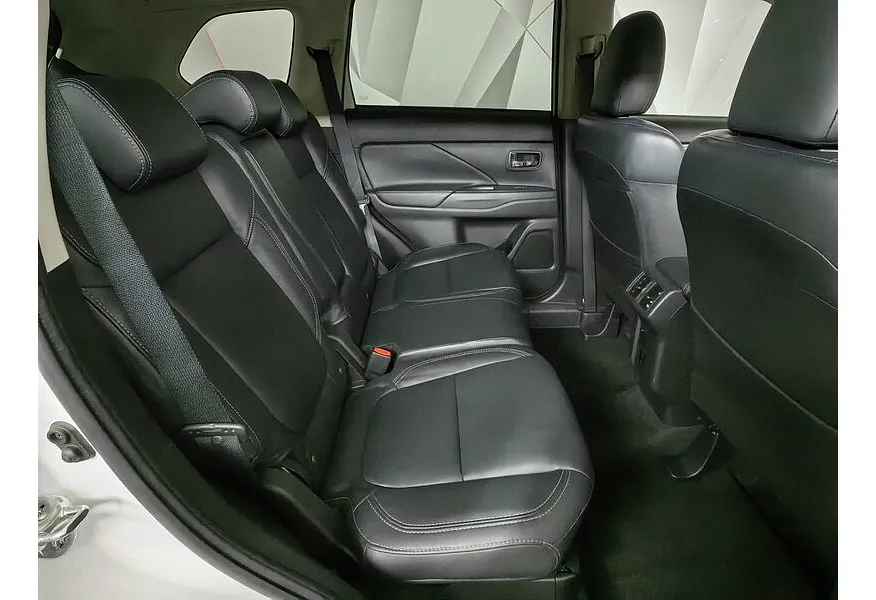 LIVE. Слайд №12