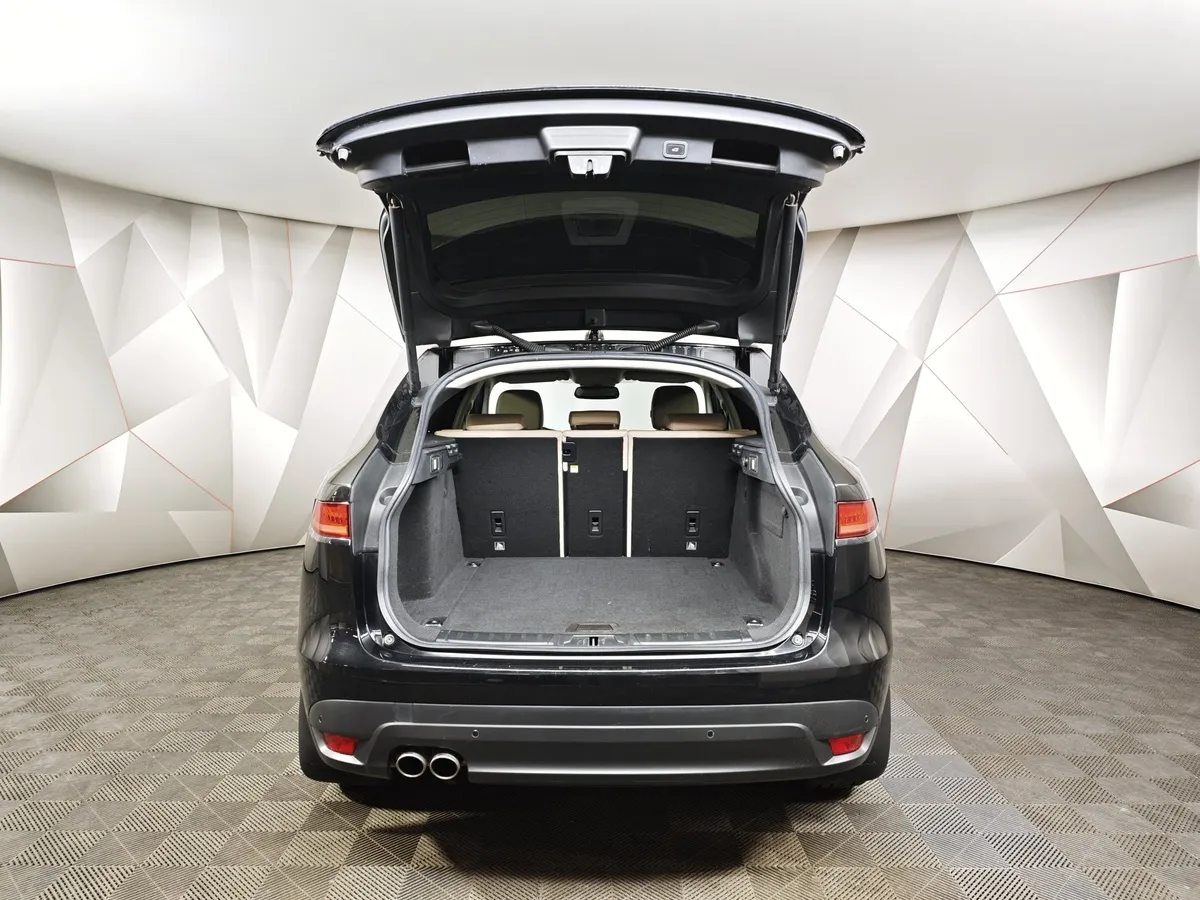 Jaguar F-Pace 2.0 TD AT AWD (180 л.с.) Prestige Черный в АВИЛОН. Слайд №10