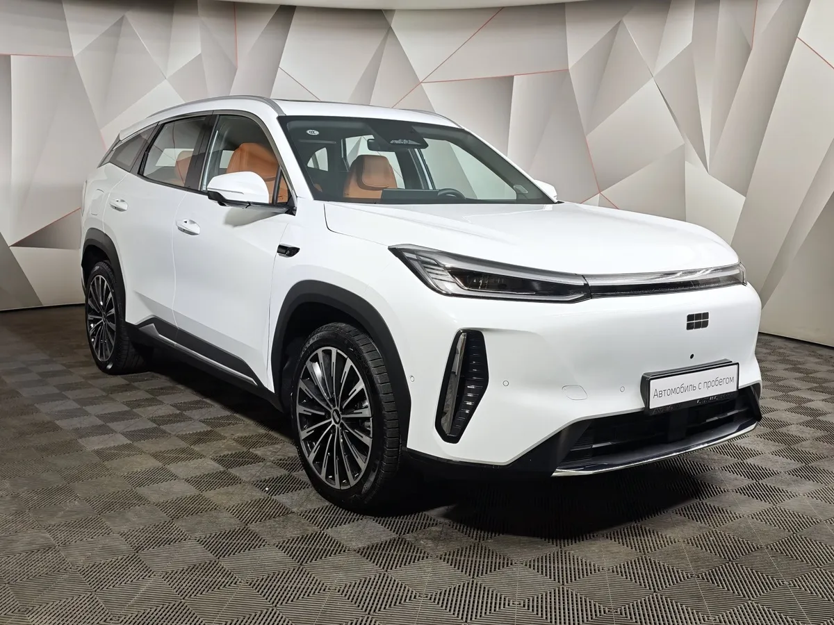 Geely Galaxy M7 1.5h AT FWD (238 л.с.) Startship Белый в АВИЛОН. Слайд №3