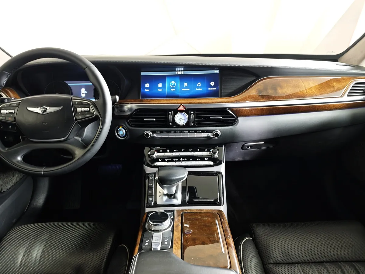 Genesis G90 3.3 T-GDI AT AWD (5 мест) (370 л.с.) Elite Черный в АВИЛОН. Слайд №14