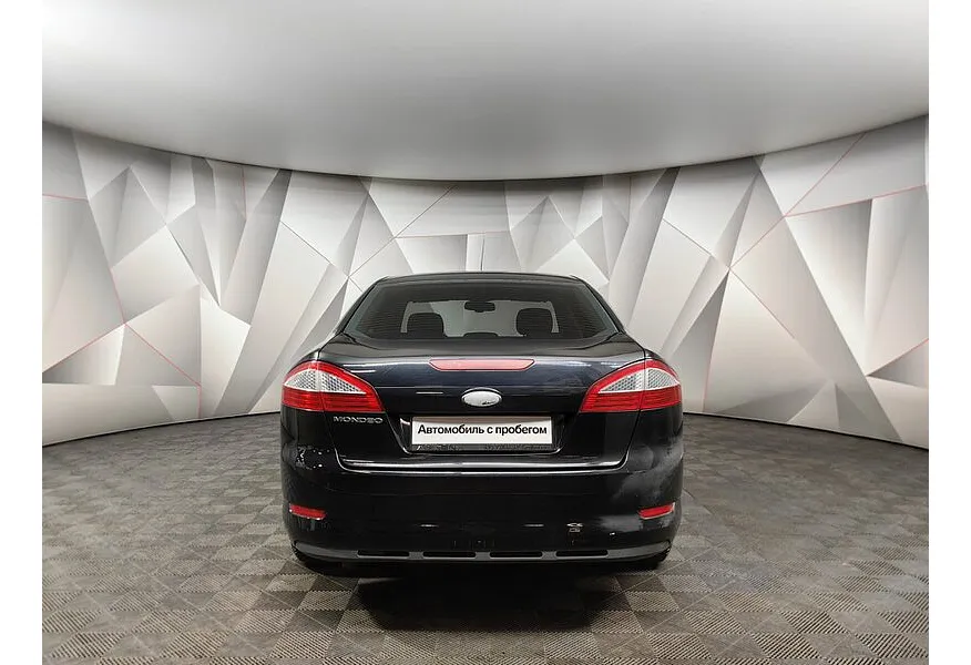 Ford Mondeo 1.6 MT (125 л.с.) Черный в АВИЛОН. Слайд №8