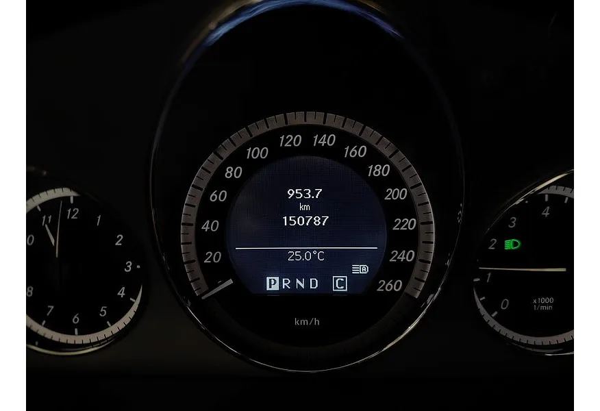 АВИЛОН - Mercedes-Benz E-Класс E 200 T CGI BlueEfficiency AT (184 л.с.) Белый - slide 16