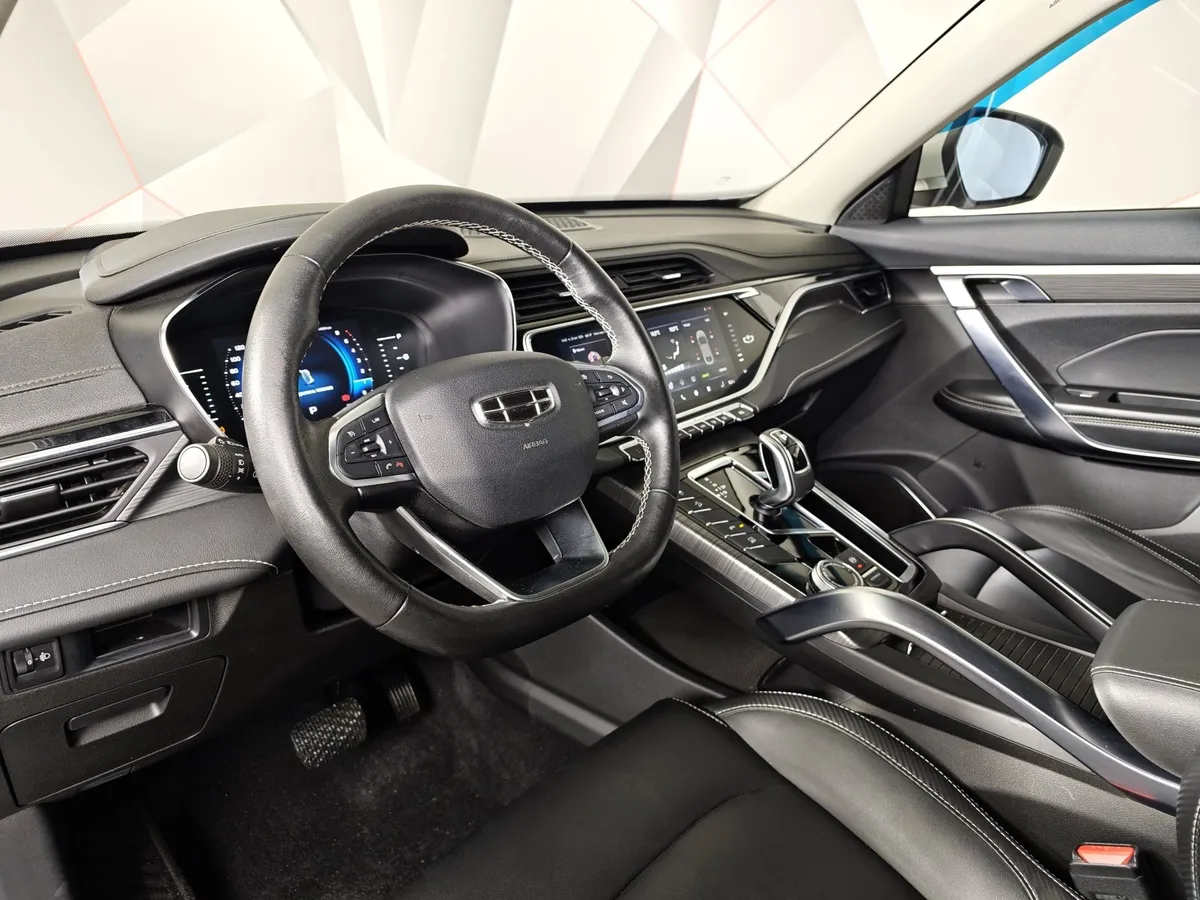 Geely Atlas Pro 1.5T AT FWD (177 л.с.) Luxury Белый в АВИЛОН. Слайд №19