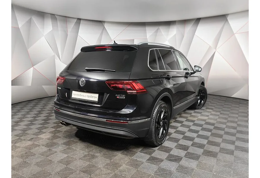 Volkswagen Tiguan 2.0 TSI 4Motion DSG (180 л.с.) Highline Черный в АВИЛОН. Слайд №2