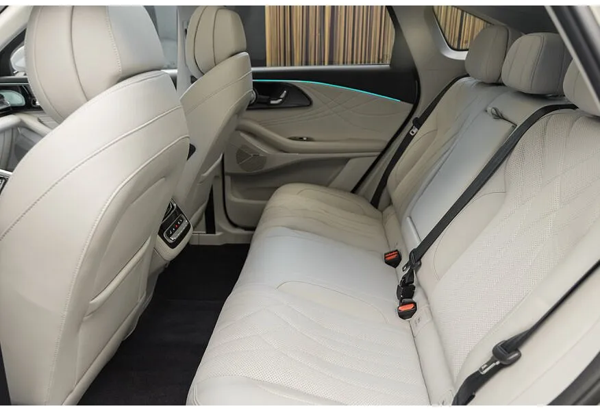 EXEED RX 2.0T 8AT 4WD (249 л.с.) Flagship Серый в АВИЛОН. Слайд №13