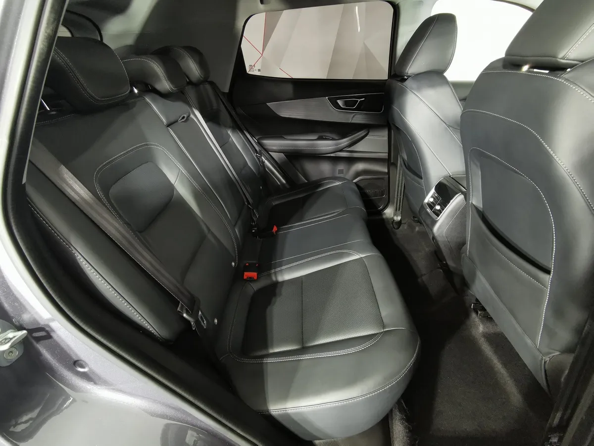 Chery Tiggo 4 Pro 1.5 CVT (147 л.с.) Ultimate Серый в АВИЛОН. Слайд №15