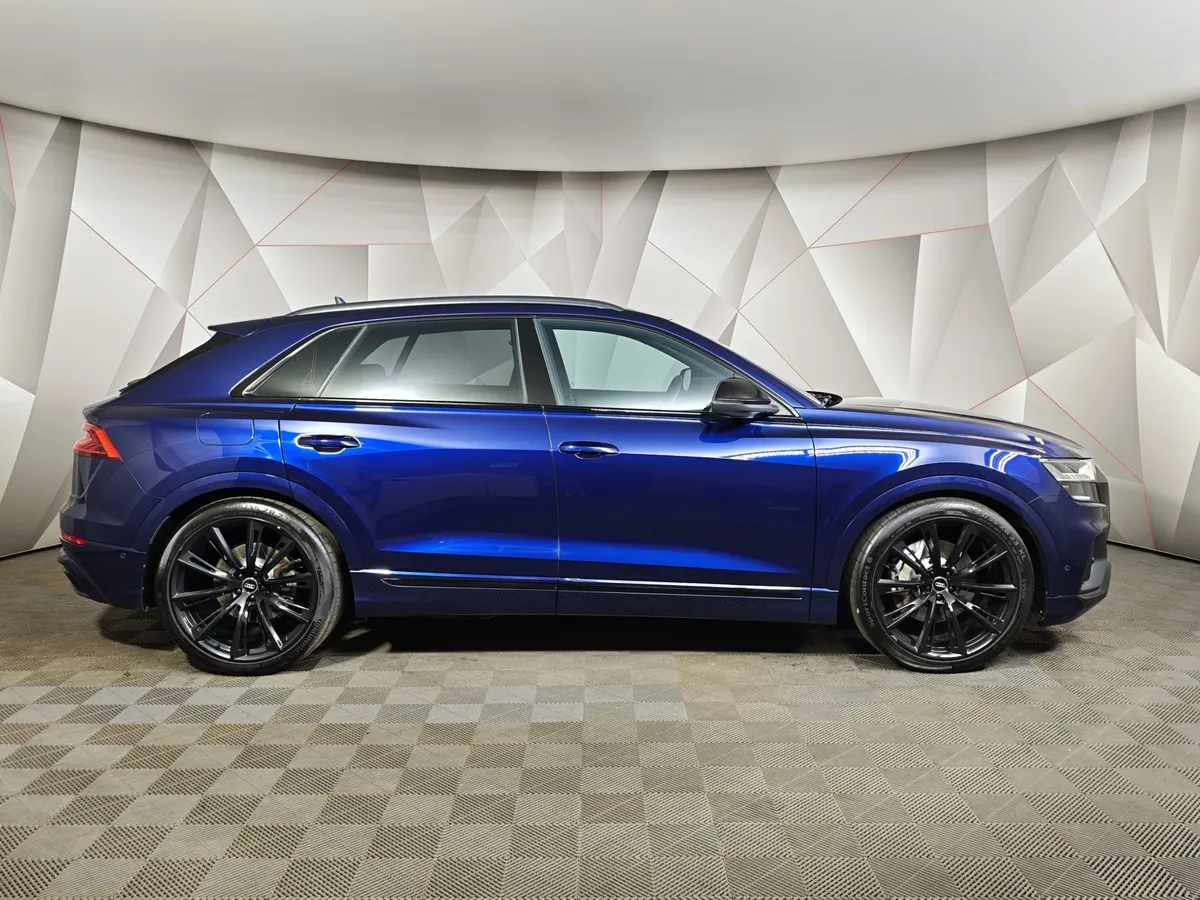 Audi Q8 45 TDI Tiptronic quattro (249 л.с.) Синий в АВИЛОН. Слайд №6