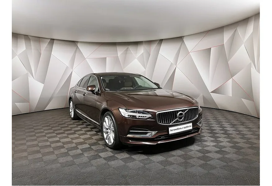Volvo S90 2.0 T4 Drive-E AT (190 л.с.) Inscription Коричневый в АВИЛОН. Слайд №3