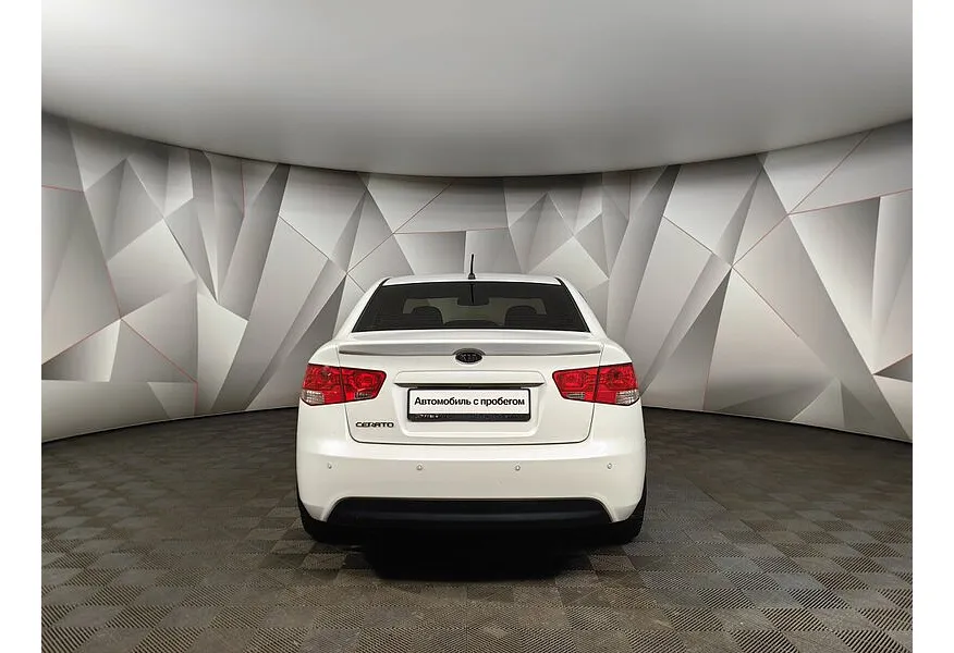 АВИЛОН - Kia Cerato 1.6 MT (126 л.с.) Comfort Белый - slide 6
