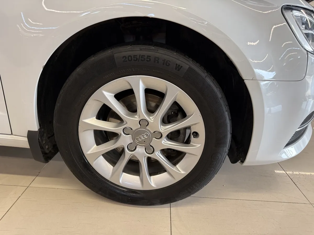 Audi A3 1.4 TFSI S-tronic (125 л.с.) Белый в АВИЛОН. Слайд №8
