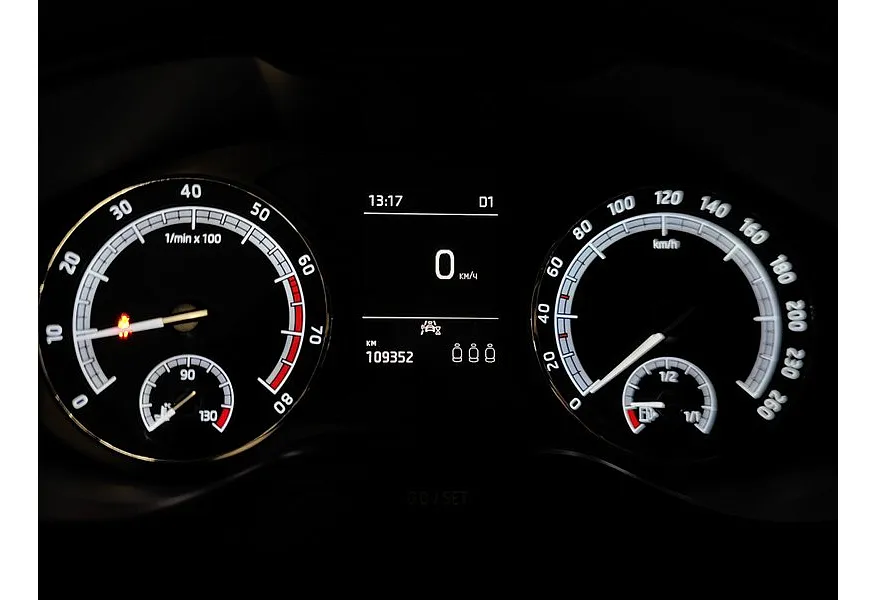 Skoda Kodiaq 2.0 TSI DSG 4X4 (180 л.с.) Черный в АВИЛОН. Слайд №18