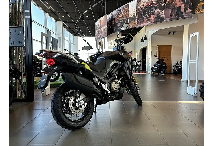 QJMOTOR SVT 650X 650 см³ (76 л.с.) 650 в АВИЛОН. Слайд №8 QJMOTOR SVT 650X 650 см³ (76 л.с.) 650 в АВИЛОН. Слайд №8