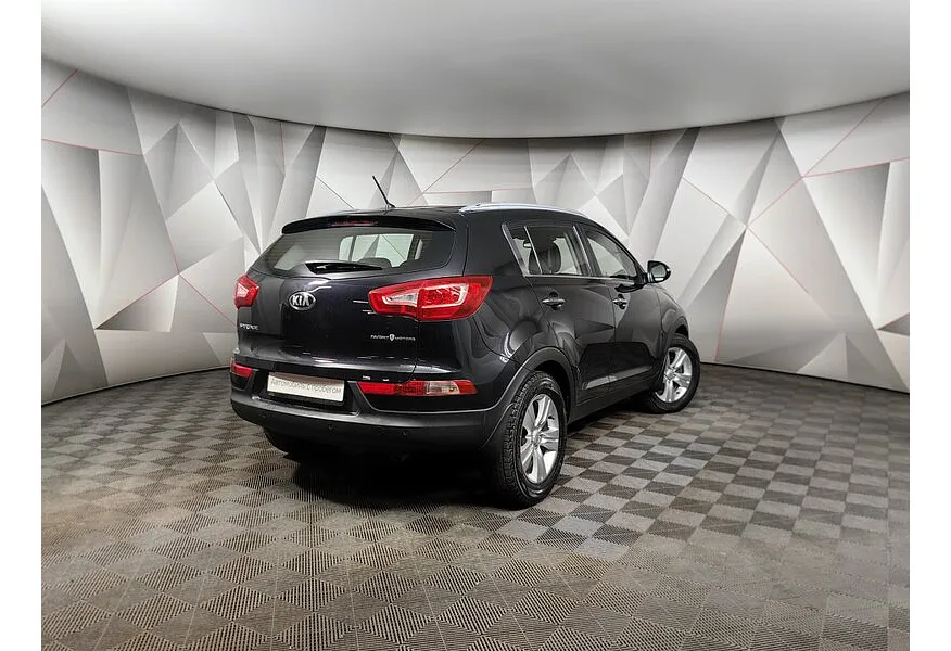 Kia Sportage 2.0 AT (150 л.с.) Черный в АВИЛОН. Слайд №2