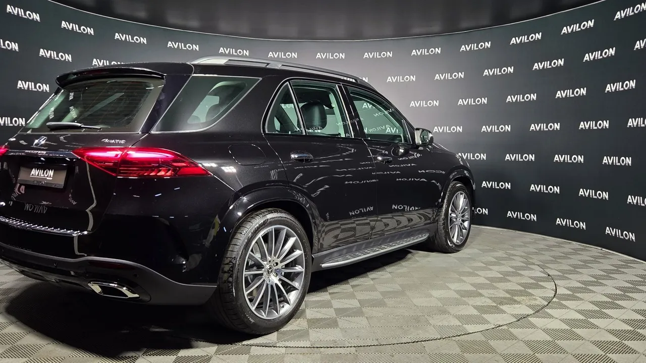 Mercedes-Benz GLE 450 4MATIC 9G-TRONIC (367 л.с.) Черный в АВИЛОН. Слайд №11