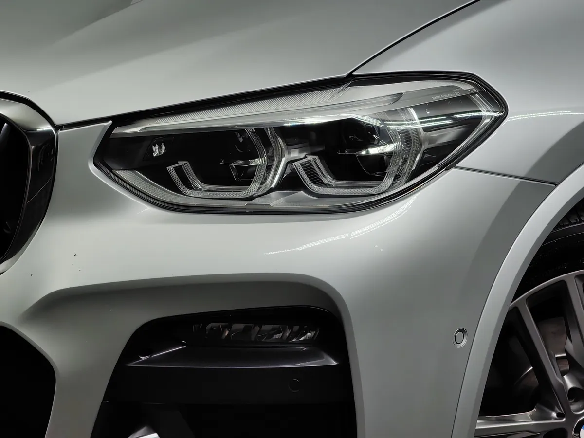 BMW X3 xDrive20d AT (190 л.с.) M Sport Серебристый в АВИЛОН. Слайд №8