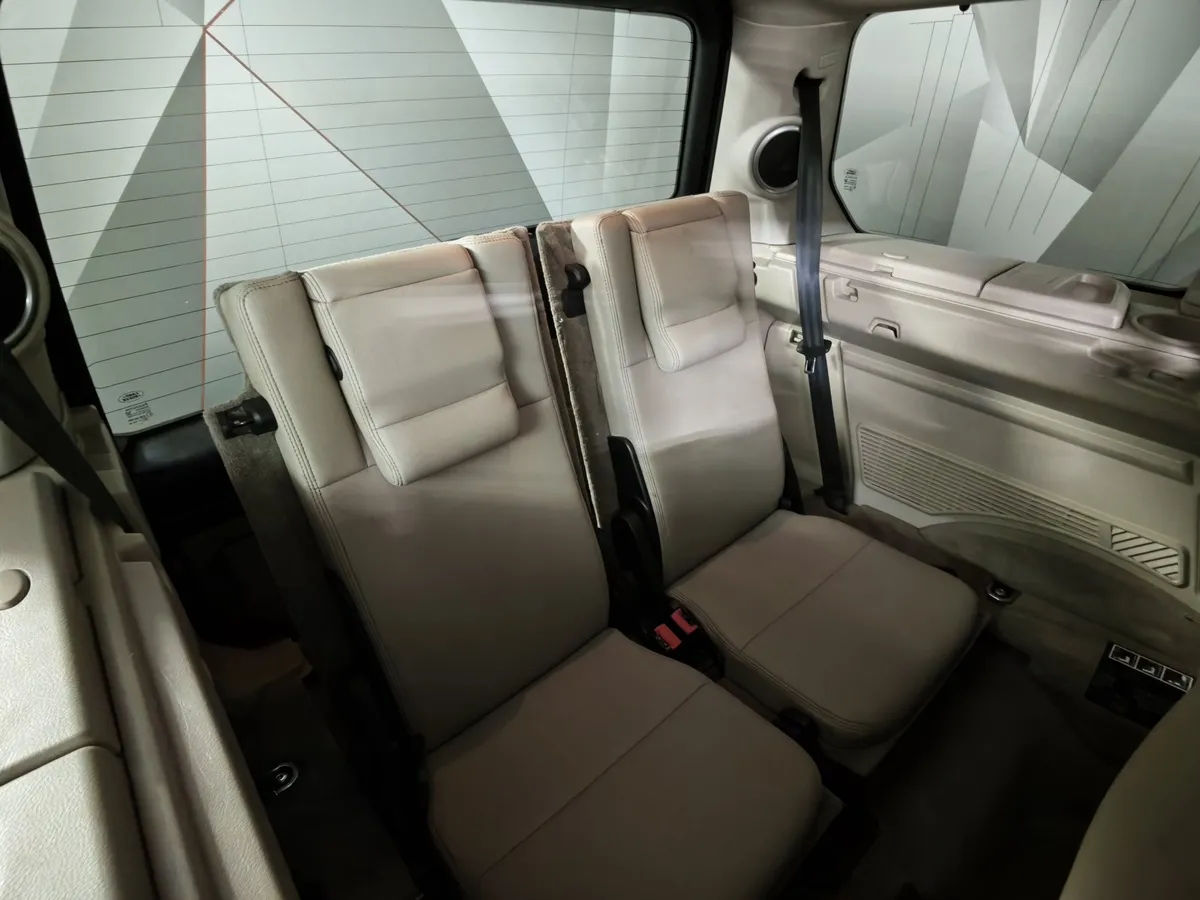 Land Rover Discovery 3.0 TD AT (245 л.с.) SE Коричневый в АВИЛОН. Слайд №23