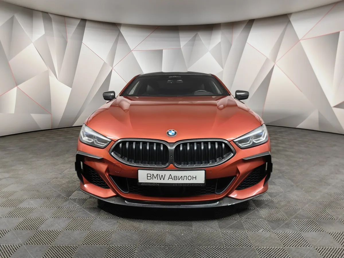 BMW 8 серия 840d Steptronic xDrive (320 л.с.) M Sport Pro Оранжевый в АВИЛОН. Слайд №3