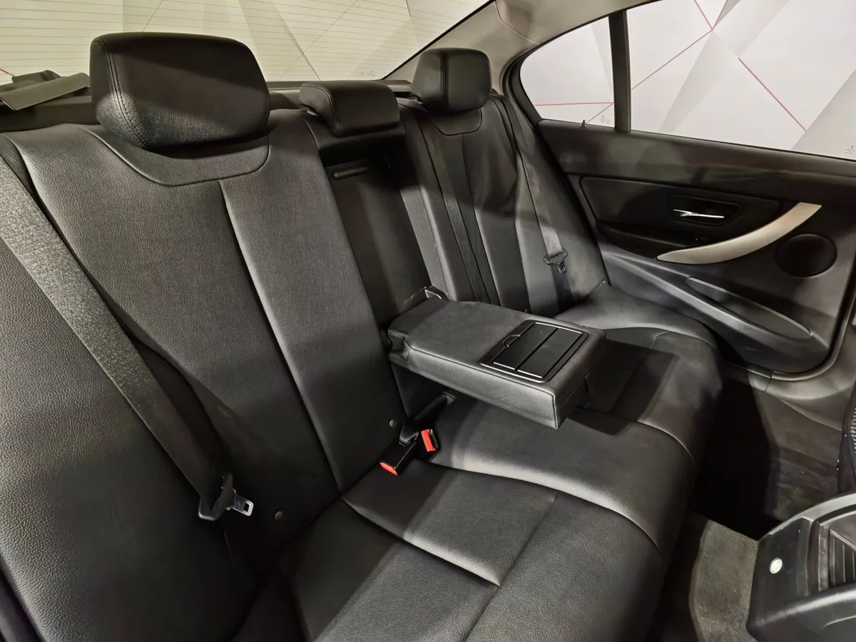 BMW 3 серия 316i AT (136 л.с.) Серый в АВИЛОН. Слайд №14