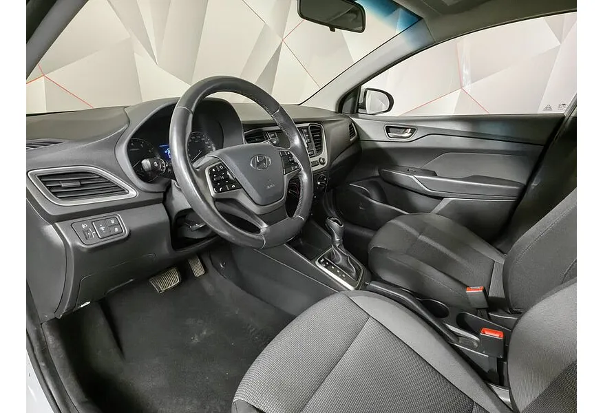 АВИЛОН - Hyundai Solaris 1.4 AT (100 л.с.) Comfort Белый - slide 7