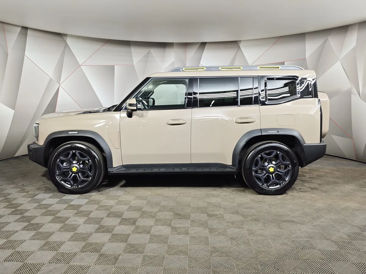 JETOUR T2 2.0T 7DCT AWD (245 л.с.) Престиж Коричневый в АВИЛОН. Слайд №5