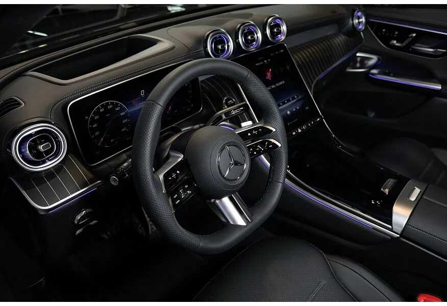 Mercedes-Benz GLC Купе 300 9G-TRONIC 4MATIC (272 л.с.) Черный в АВИЛОН. Слайд №6