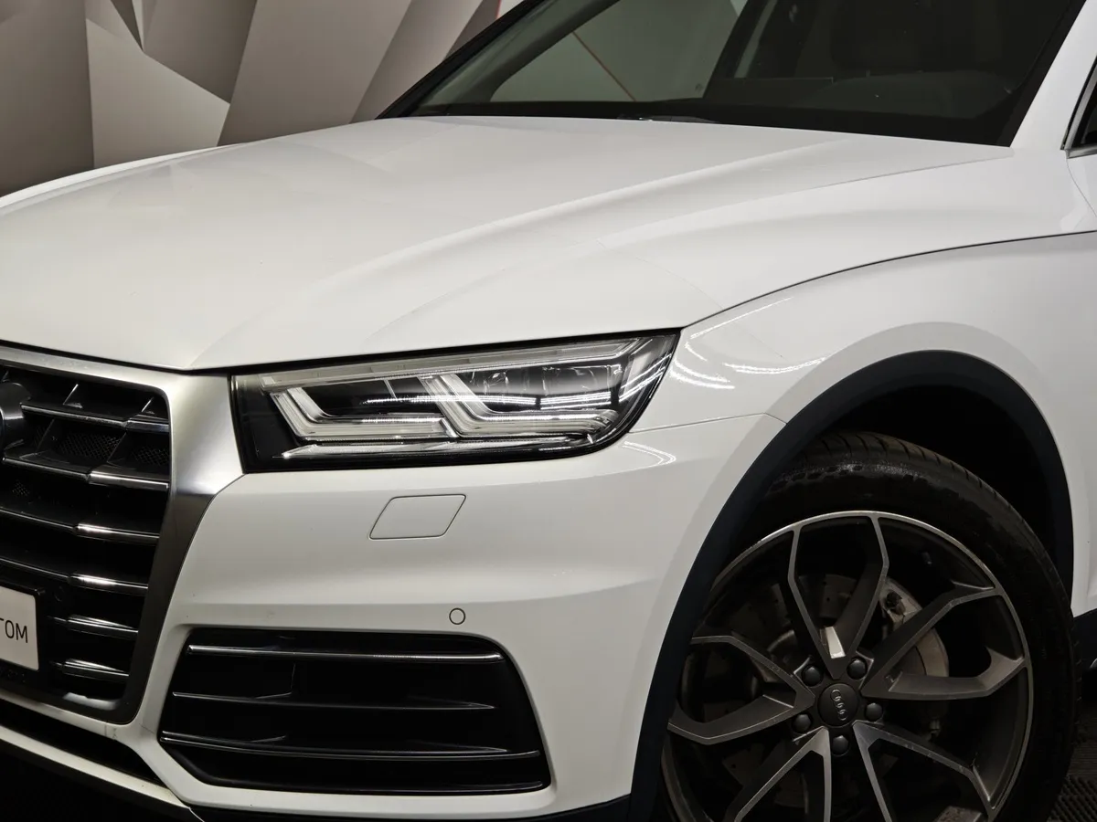 Audi Q5 L 40 TFSI S tronic quattro (249 л.с.) Белый в АВИЛОН. Слайд №10