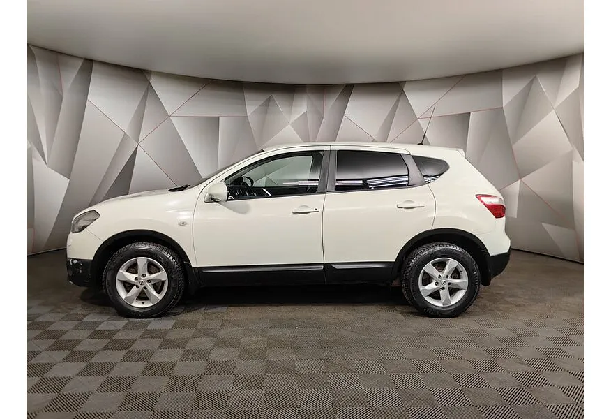 Nissan Qashqai 1.6 CVT FWD (117 л.с.) Белый в АВИЛОН. Слайд №5