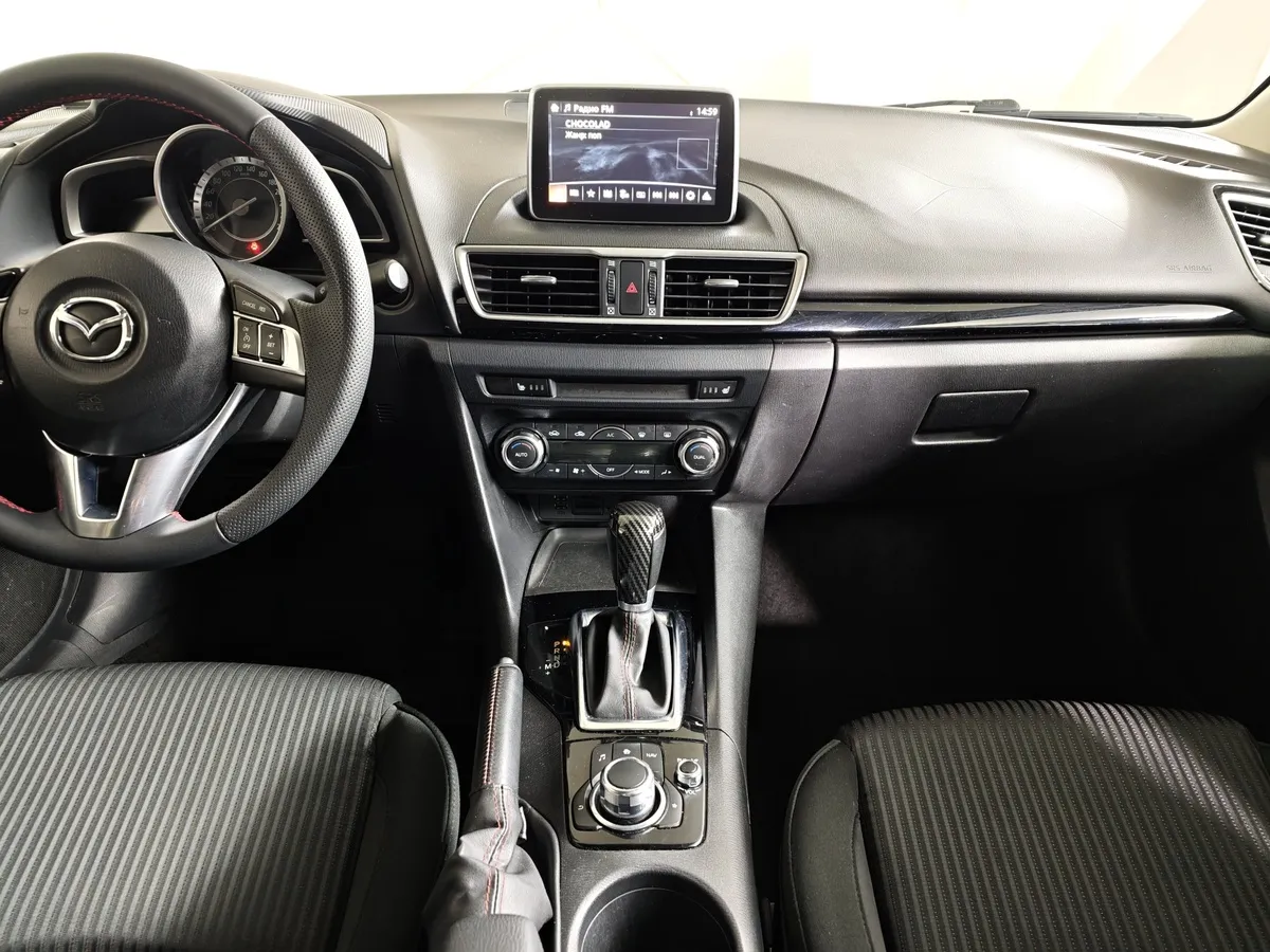 Mazda 3 1.6 AT (104 л.с.) Коричневый в АВИЛОН. Слайд №15