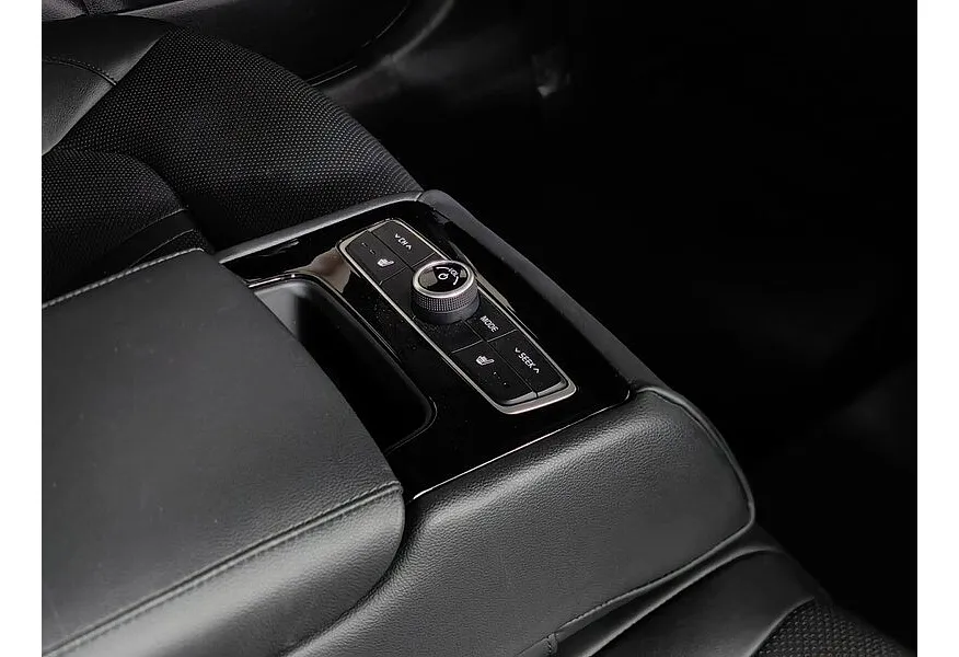 Kia K5 2.0 MPI AT 2WD (150 л.с.) Luxe Черный в АВИЛОН. Слайд №25