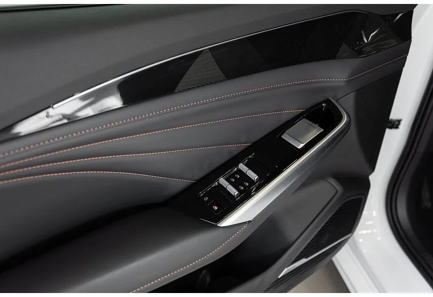 Geely Preface 2.0T 7DCT FWD (150 л.с.) Флагман Зеленый в АВИЛОН. Слайд №11