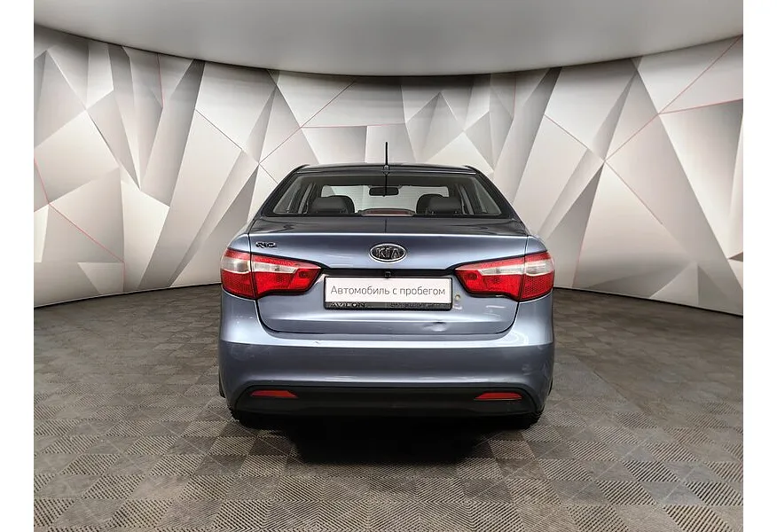 Kia Rio 1.4 AT (107 л.с.) Голубой в АВИЛОН. Слайд №8 Kia Rio 1.4 AT (107 л.с.) Голубой в АВИЛОН. Слайд №8