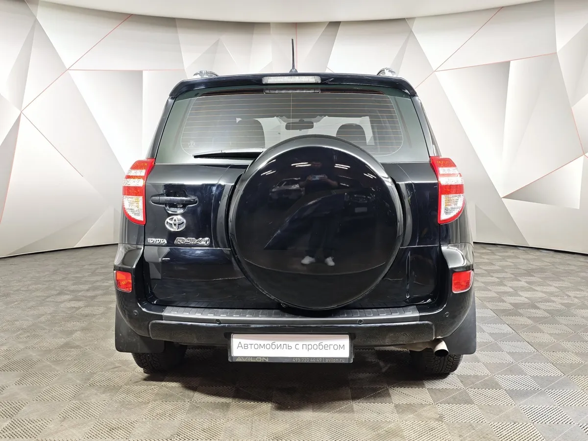 Toyota RAV4 2.0i CVT AWD (171 л.с.) Fashion Plus Черный в АВИЛОН. Слайд №8