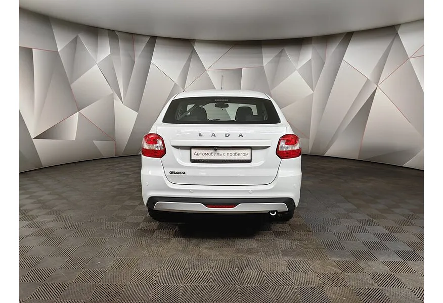 LIVE. Слайд №6