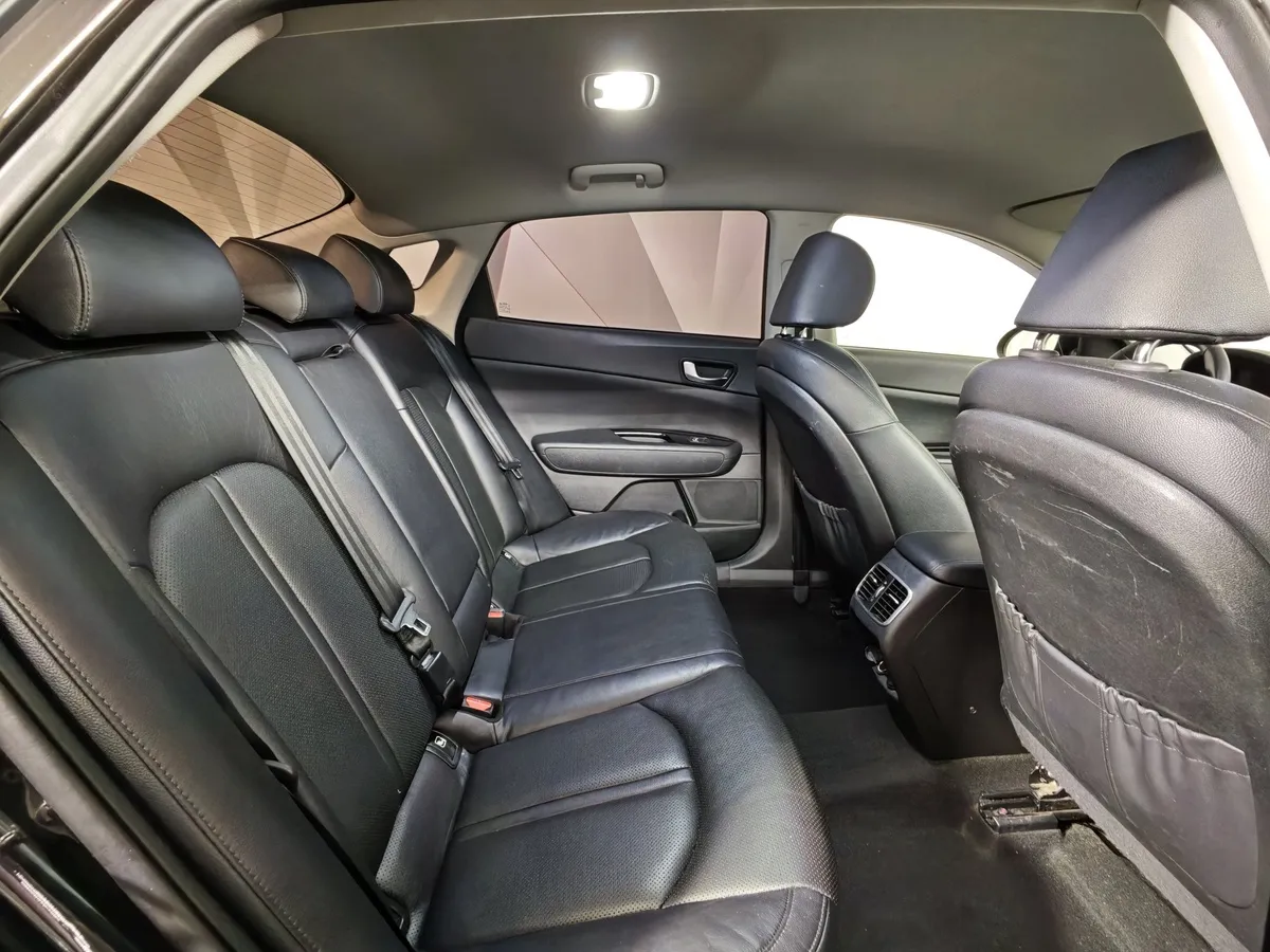 Kia Optima 2.4 GDI AT (188 л.с.) Luxe Коричневый в АВИЛОН. Слайд №14 Kia Optima 2.4 GDI AT (188 л.с.) Luxe Коричневый в АВИЛОН. Слайд №14