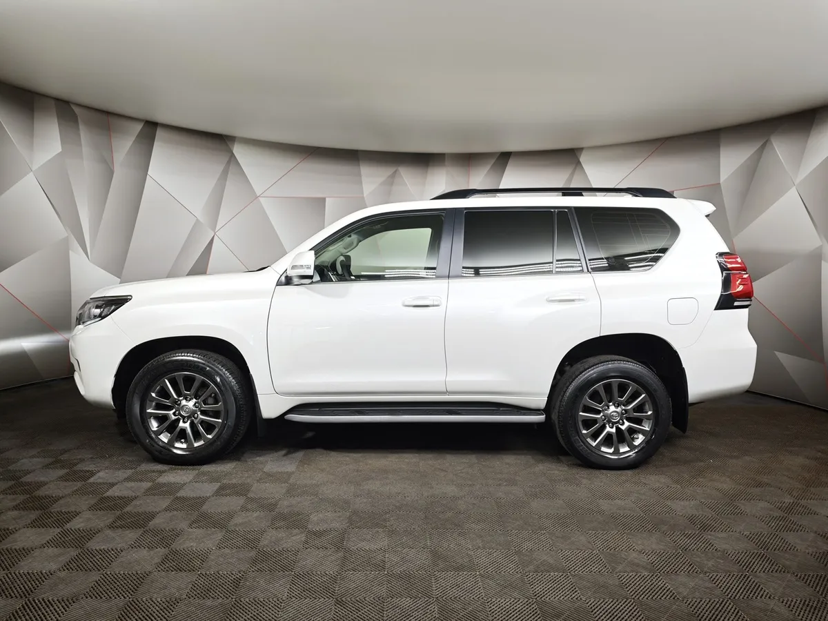 Toyota Land Cruiser Prado 4.0 AT AWD (249 л.с.) Белый в АВИЛОН. Слайд №5