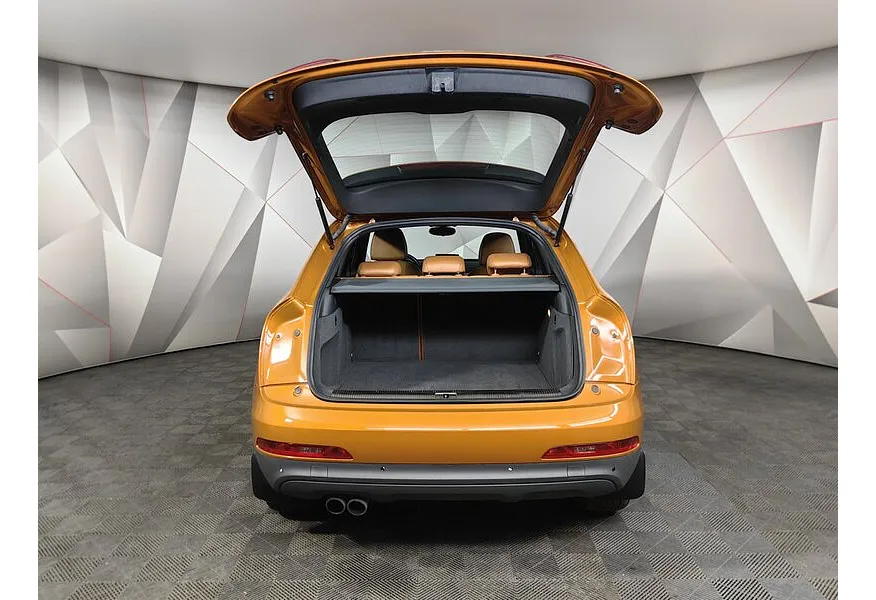 Audi Q3 2.0 TFSI quattro S tronic (211 л.с.) Оранжевый в АВИЛОН. Слайд №12