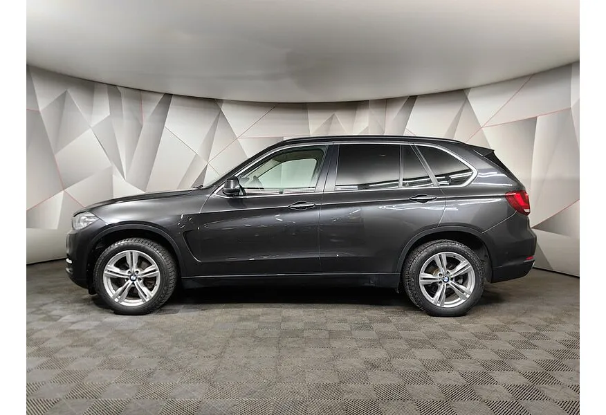 BMW X5 xDrive25d Steptronic (218 л.с.) Серый в АВИЛОН. Слайд №5