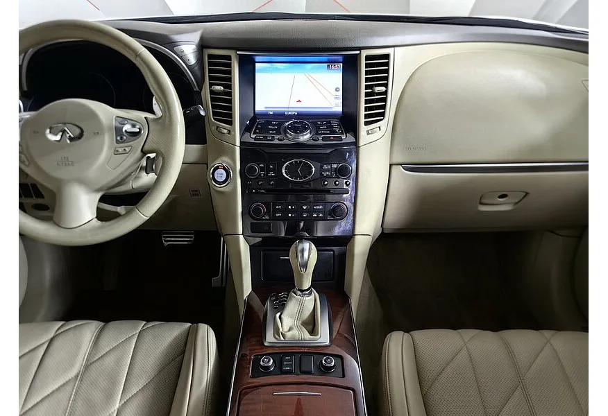 АВИЛОН - Infiniti FX-Series FX37 AT AWD (333 л.с.) Elegance Белый - slide 12
