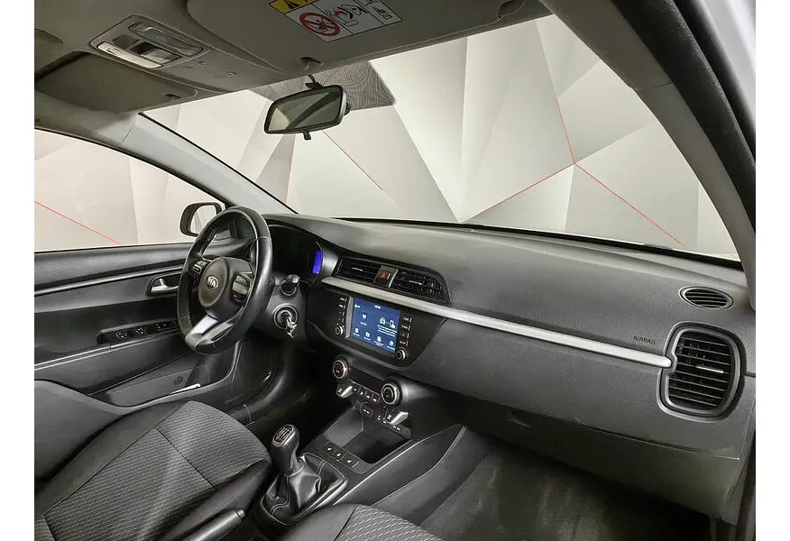 Kia Rio X-Line 1.6 AT (123 л.с.) Белый в АВИЛОН. Слайд №12