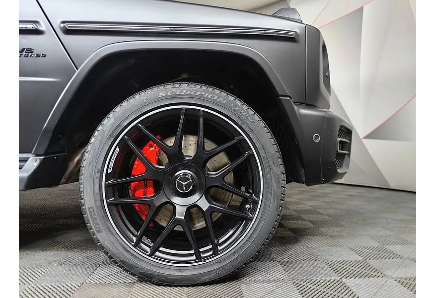 LIVE. Слайд №16