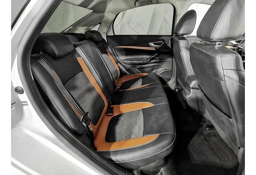 ВАЗ (Lada) Vesta 1.6 MT (106 л.с.) Techno Белый в АВИЛОН. Слайд №17