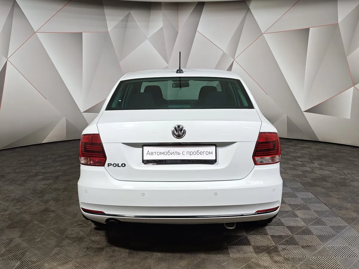 Volkswagen Polo 1.6 MPI AT (110 л.с.) Highline Белый в АВИЛОН. Слайд №8