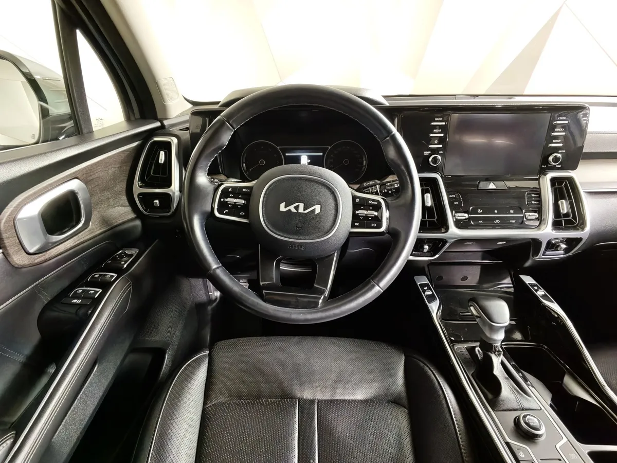 Kia Sorento 2.5 MPI 4WD AT (180 л.с.) Comfort Серый в АВИЛОН. Слайд №20
