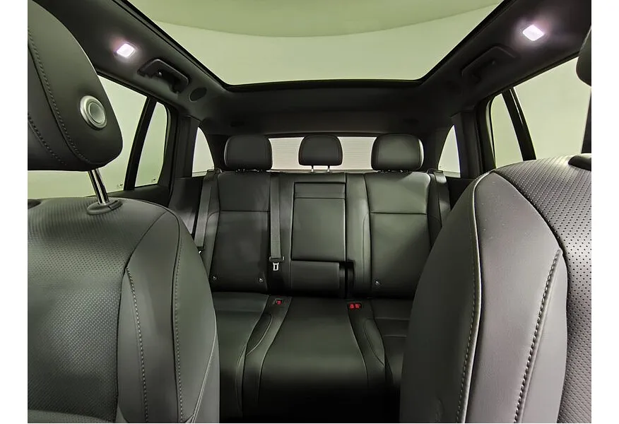 Li Auto L6 1.5 AT 4WD (150 л.с.) Max Черный в АВИЛОН. Слайд №10