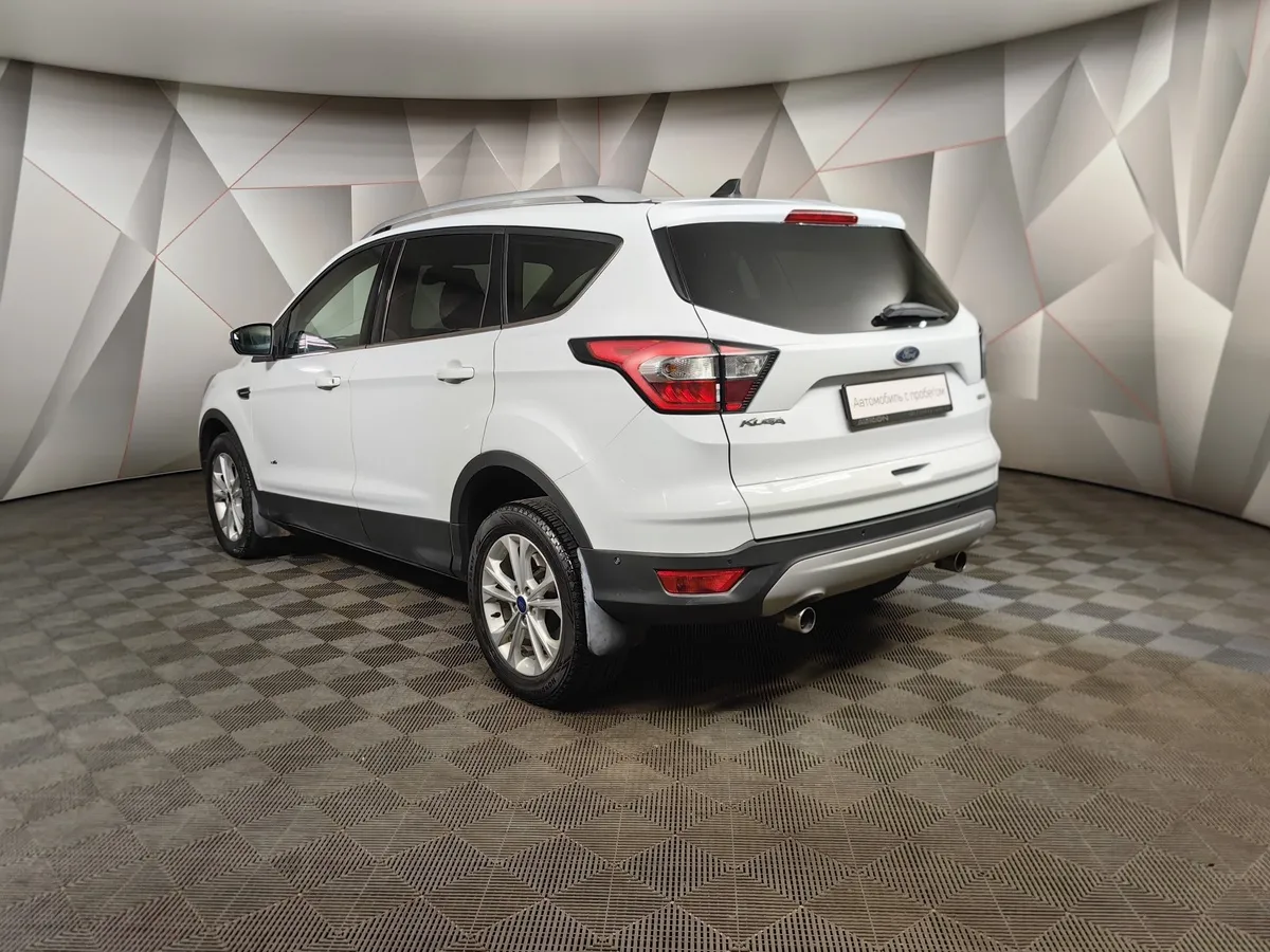Ford Kuga 1.5 EcoBoost AT AWD (150 л.с.) Titanium Белый в АВИЛОН. Слайд №4