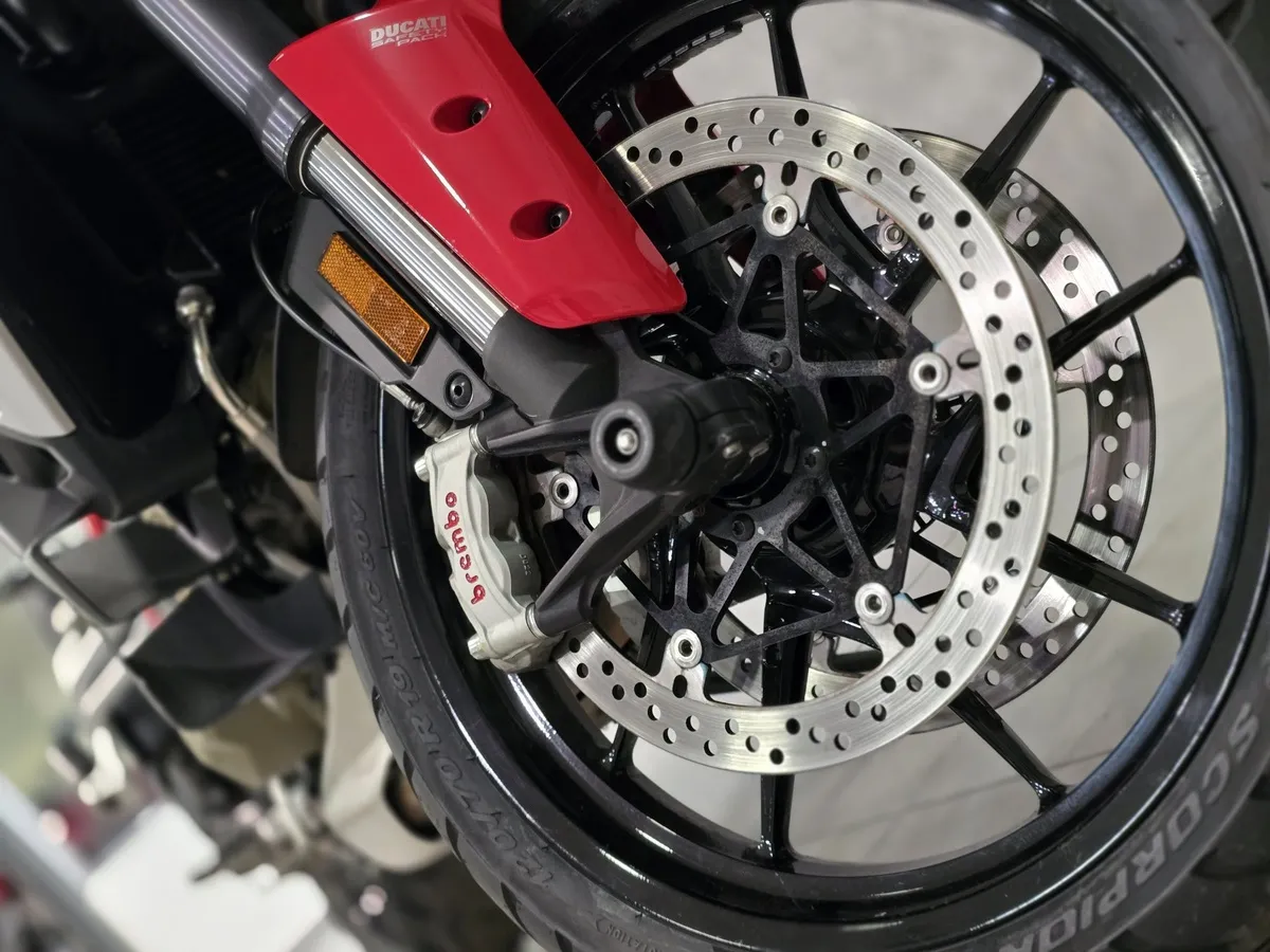 Ducati Multistrada V4 1158 см³ (170 л.с.) (170) 1158 в АВИЛОН. Слайд №7