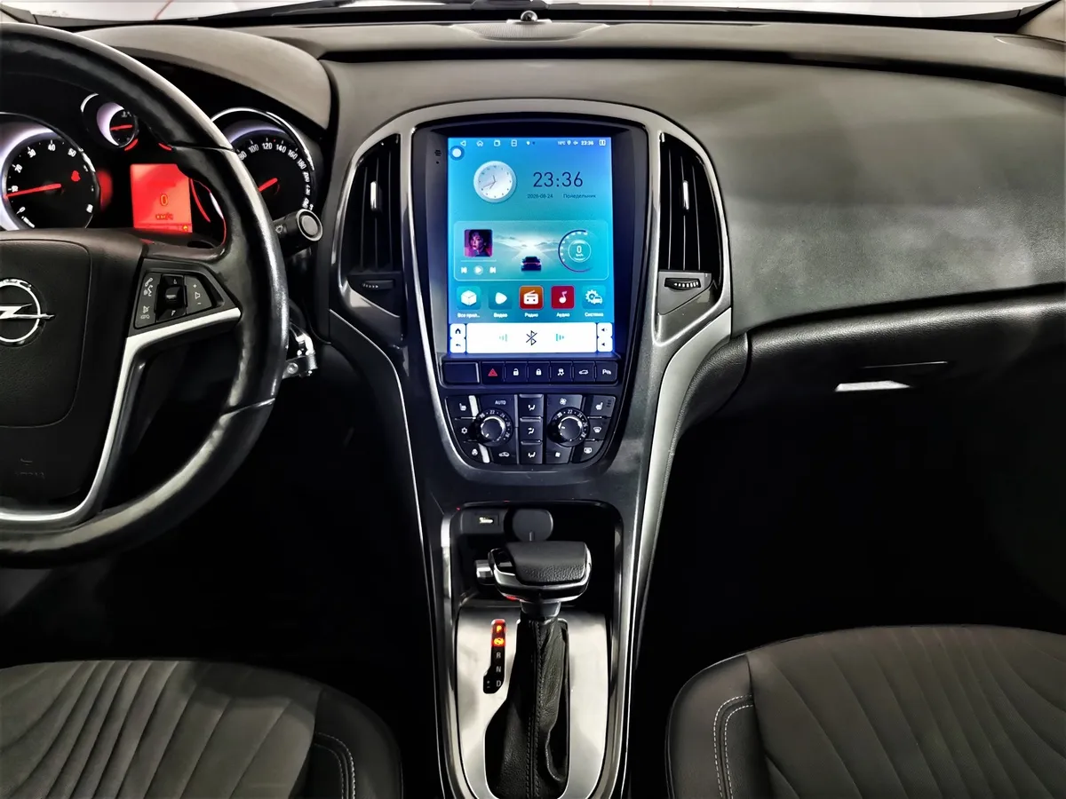 Opel Astra 1.6 AT (115 л.с.) Белый в АВИЛОН. Слайд №14