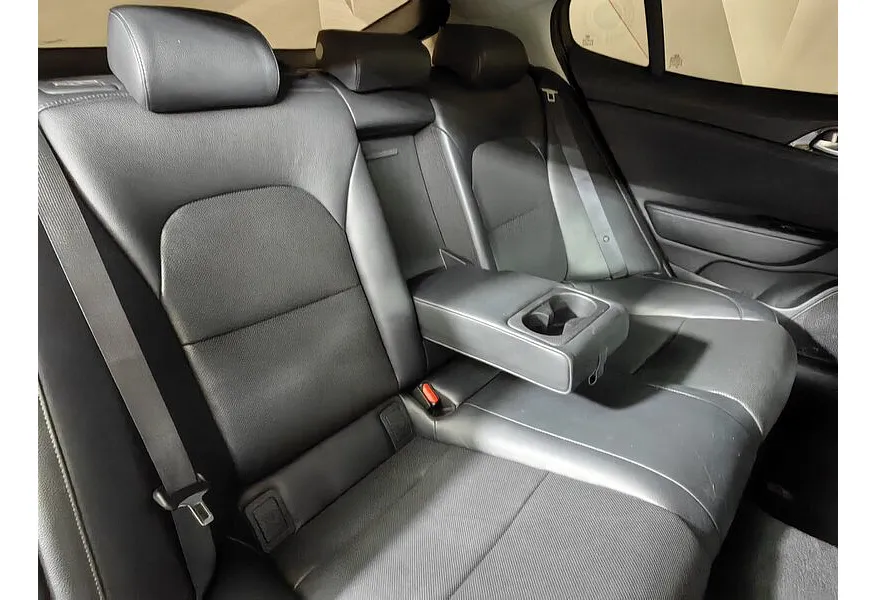 Kia Stinger 2.0 AT AWD (247 л.с.) Prestige Белый в АВИЛОН. Слайд №17